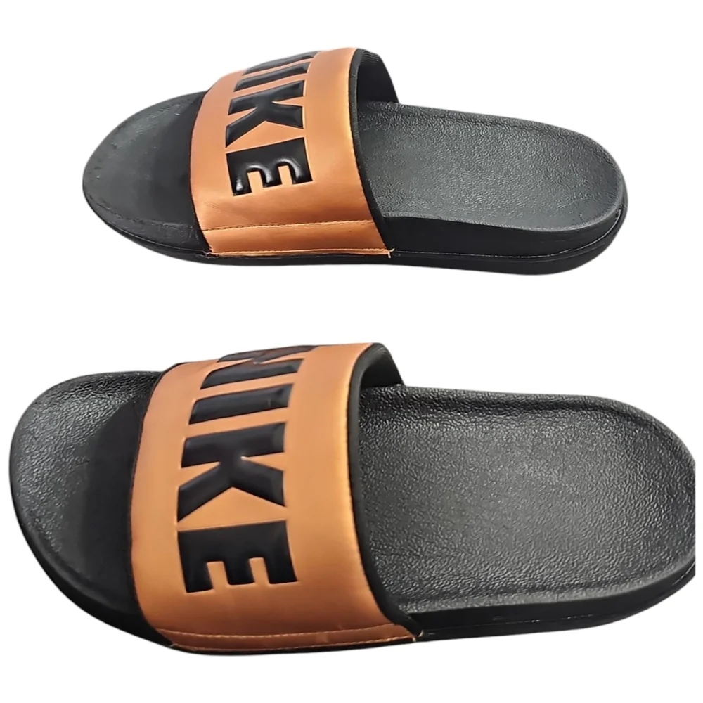 Nike OffCourt Slide 